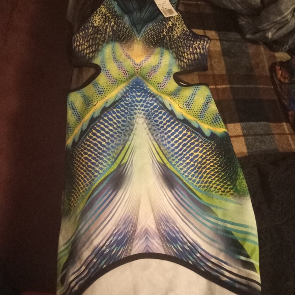 Dress and pants - Picture 5 of 6